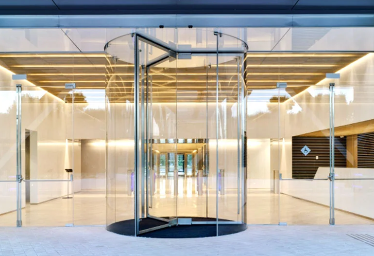 Grupsa automatic hermetic hospital sliding door system installed in medical lobby